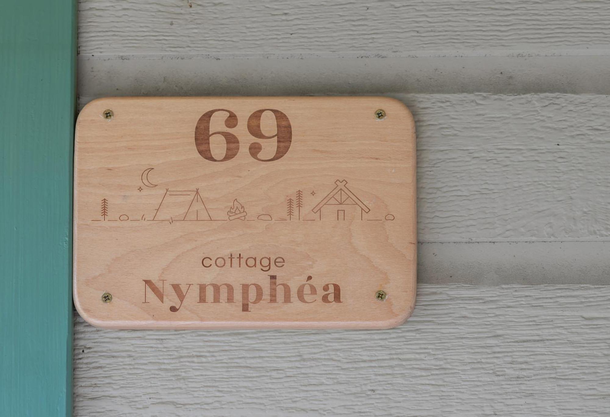 Camping Le Mont Libre - Cottage & Espace Nature - Gannat Eksteriør billede
