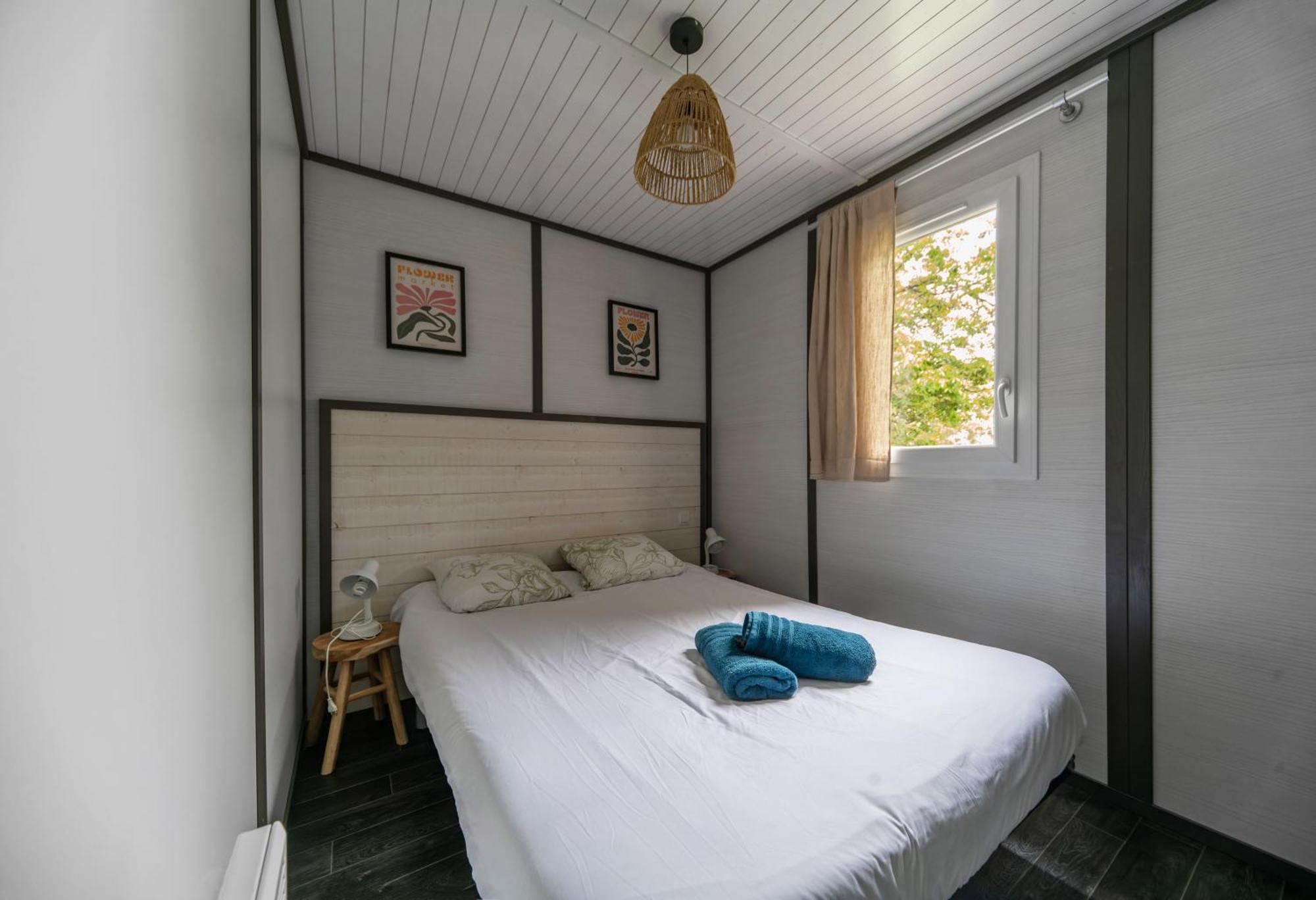Camping Le Mont Libre - Cottage & Espace Nature - Gannat Eksteriør billede